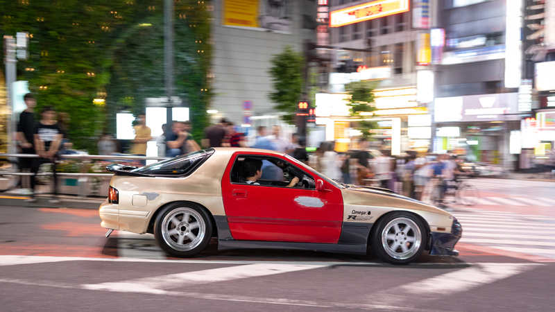Illustration for article titled Here’s How Japan Does a Giant Mazda Rotary Party